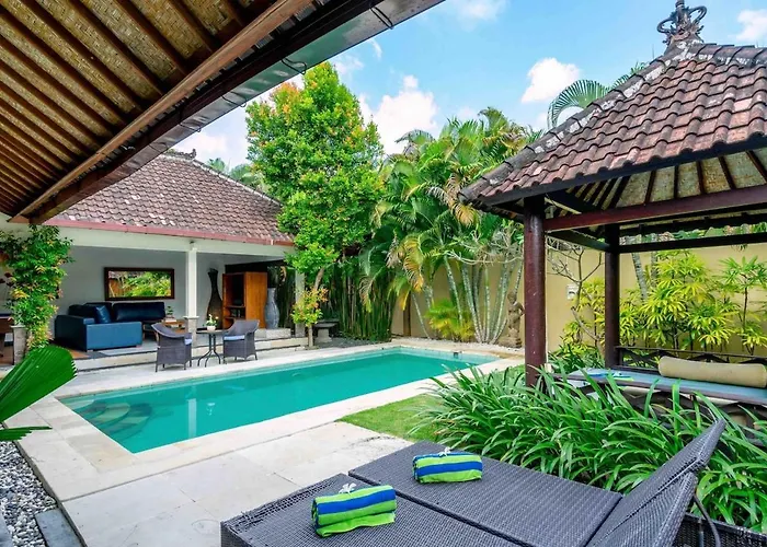 Villa A B C 8br Private Pool And Kitchen Legian Seminyak (Bali)
