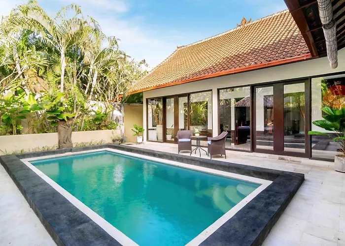 Villa A B C 8br Private Pool And Kitchen Legian *