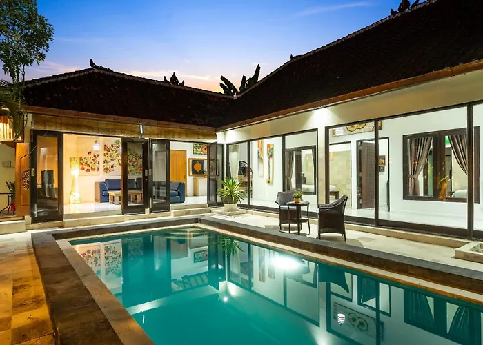 A B C 8br Private Pool And Kitchen Legian *