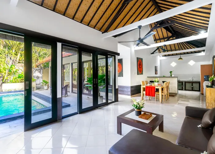 A B C 8br Private Pool And Kitchen Legian * Seminyak (Bali)